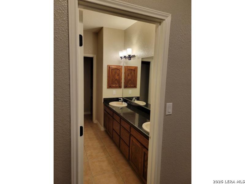 254 County Road 6876 Natalia TX 78059