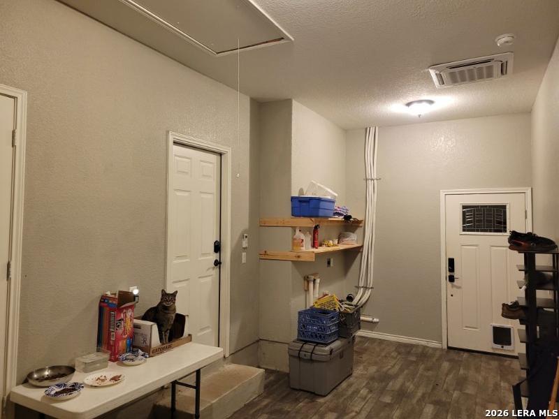 254 County Road 6876 Natalia TX 78059
