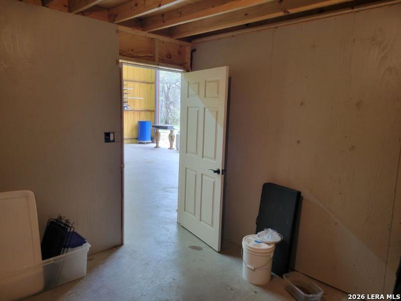 254 County Road 6876 Natalia TX 78059