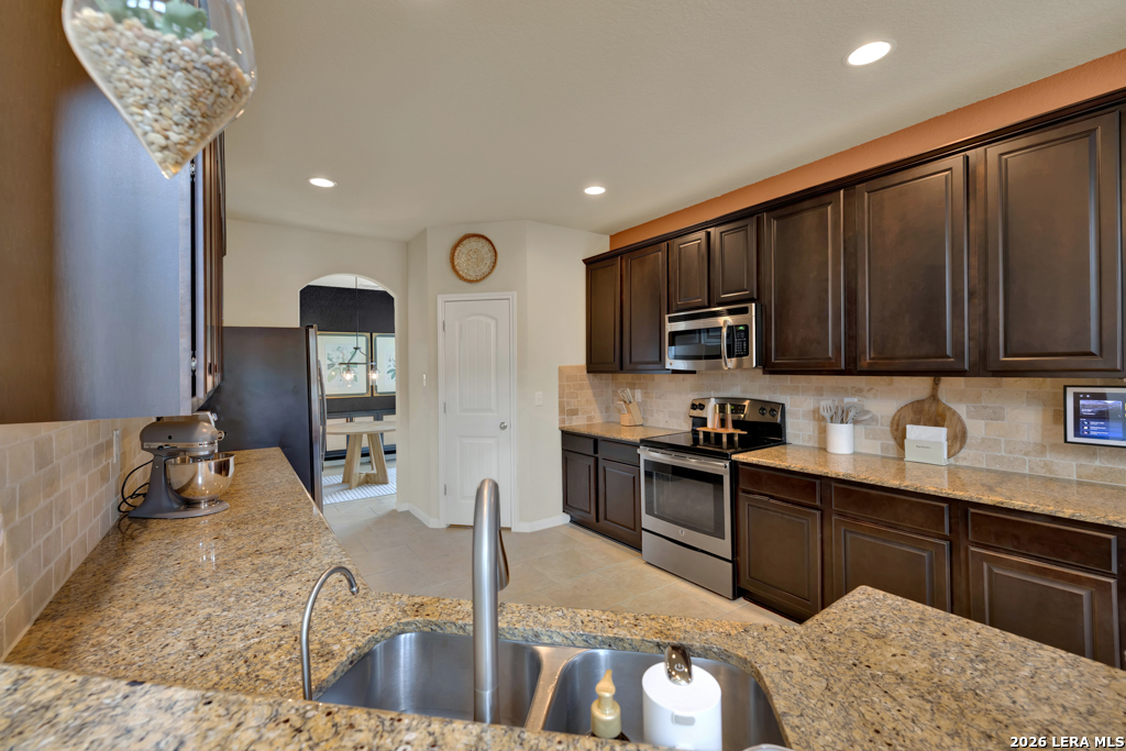 790 Stratus Path New Braunfels TX 78130