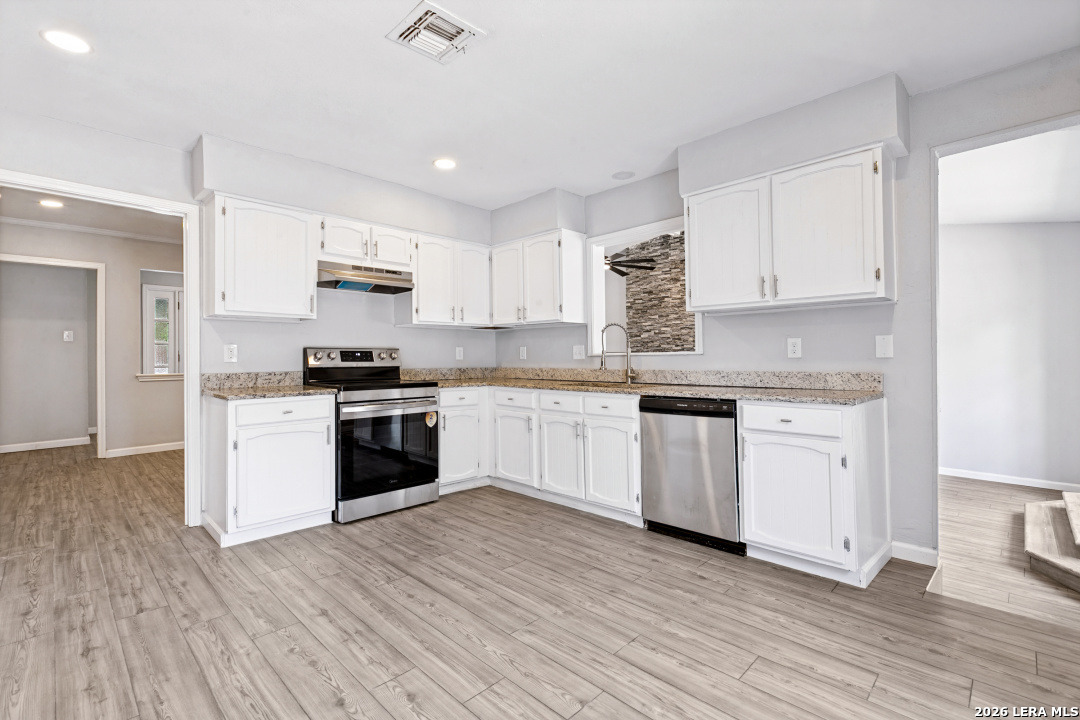 13702 Pebble Walk San Antonio TX 78217