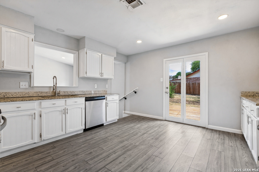 13702 Pebble Walk San Antonio TX 78217