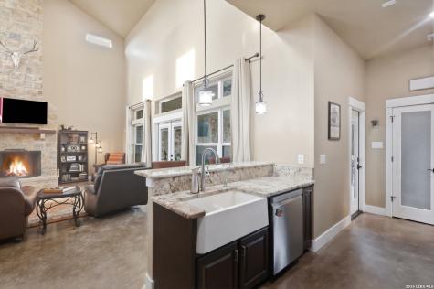 10085 Fm 775 La Vernia TX 78121