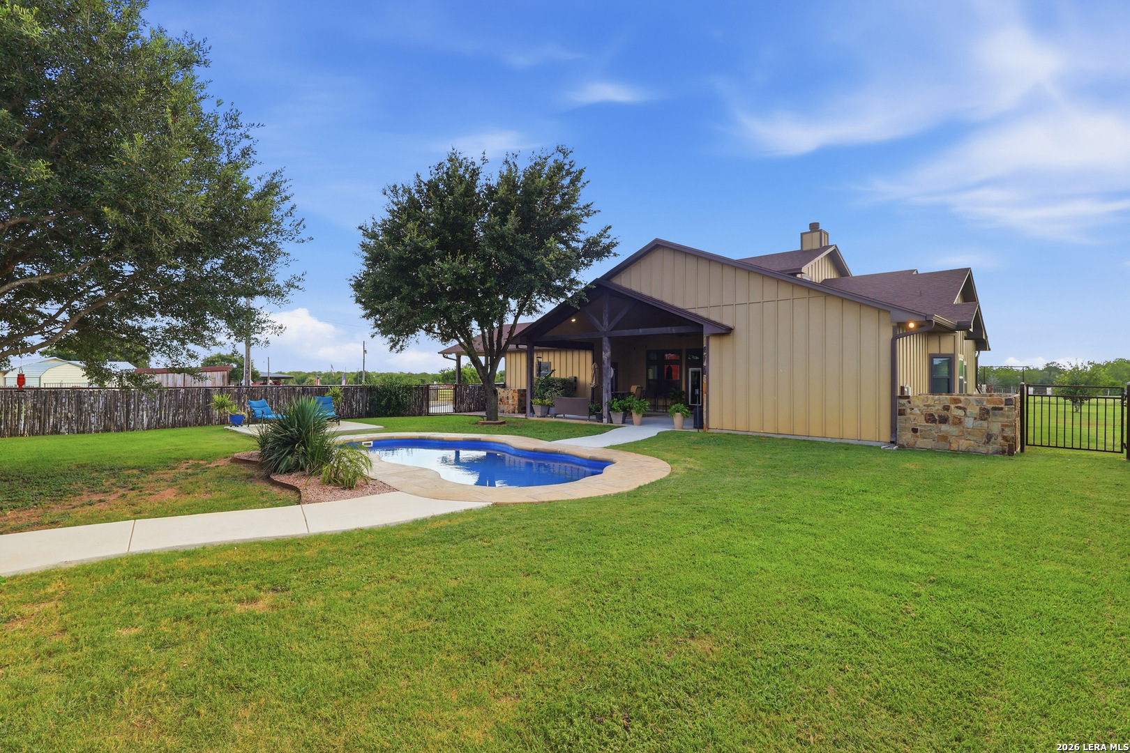10085 Fm 775 La Vernia TX 78121