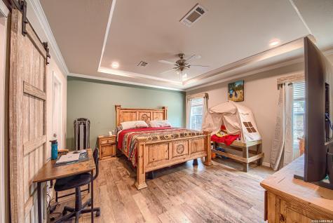 349 County Road 2471 Hondo TX 78861