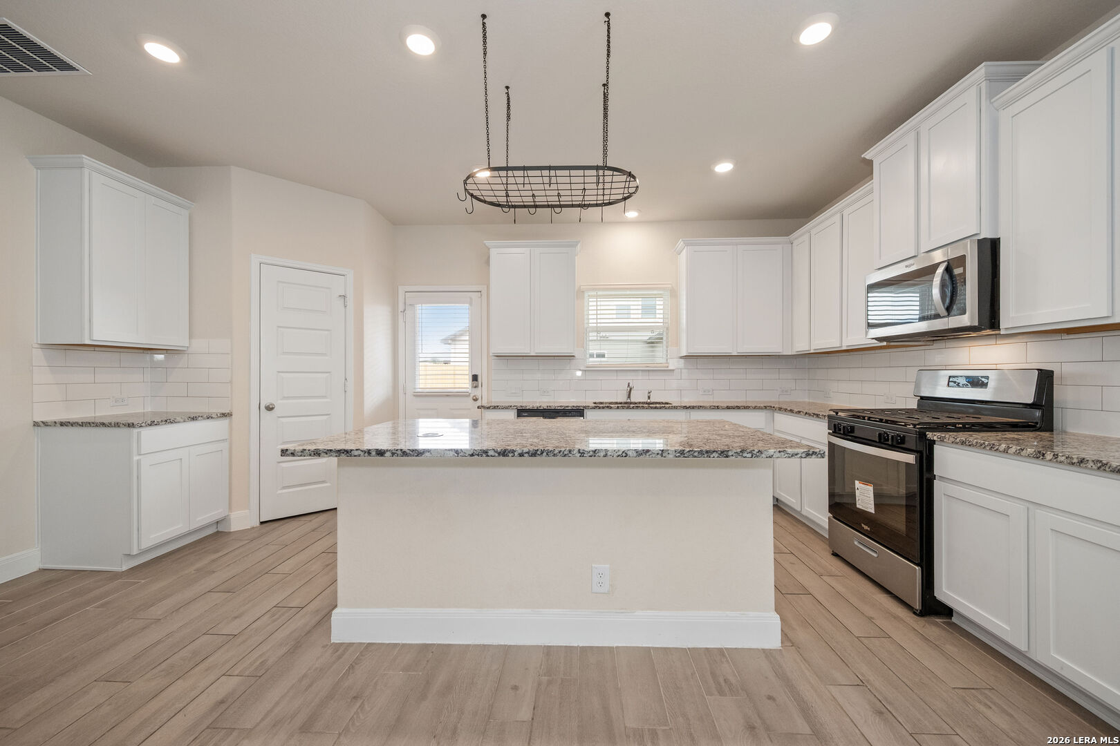 618 Bronze Stream Cibolo TX 78108