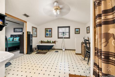 176 Deep Woods Drive Seguin TX 78155