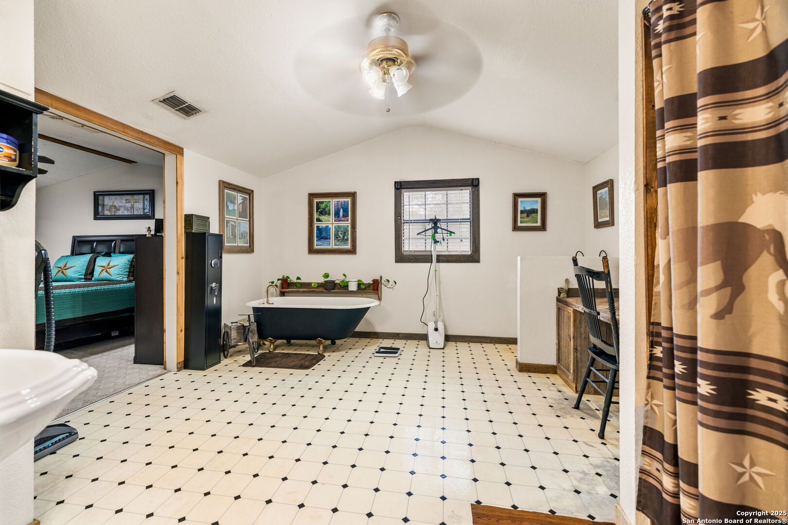 176 Deep Woods Drive Seguin TX 78155