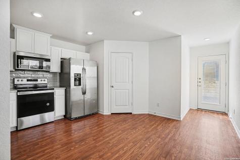 643 Anthem Lane New Braunfels TX 78132