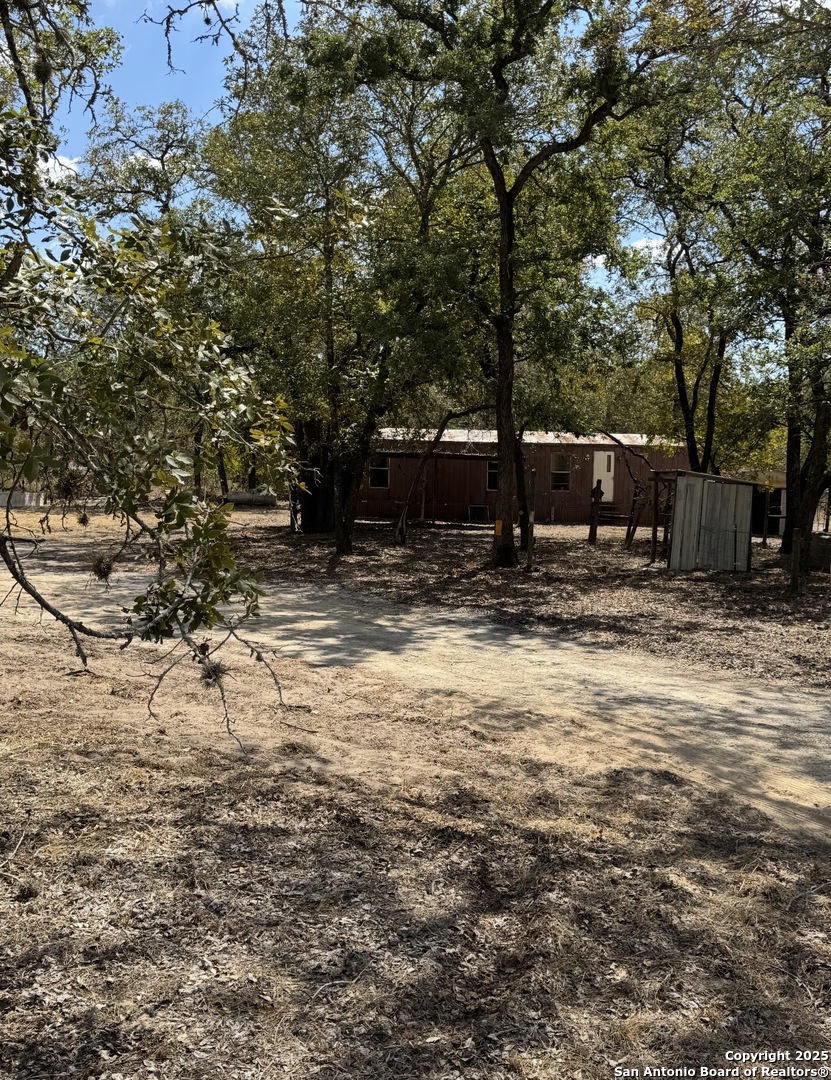 173 Oak View La Vernia TX 78121