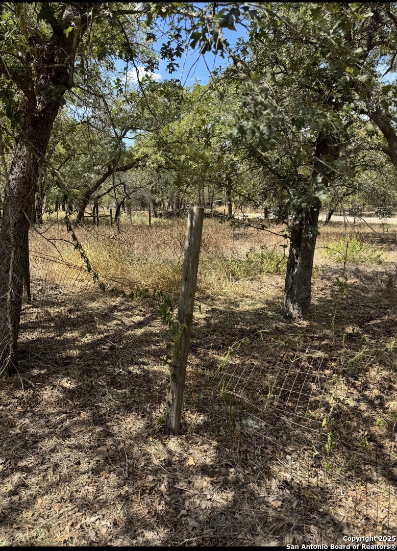 173 Oak View La Vernia TX 78121