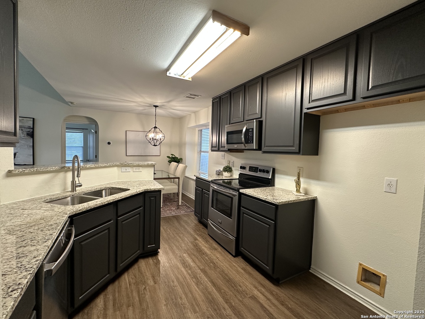 4012 Desert Circle San Antonio TX 78244