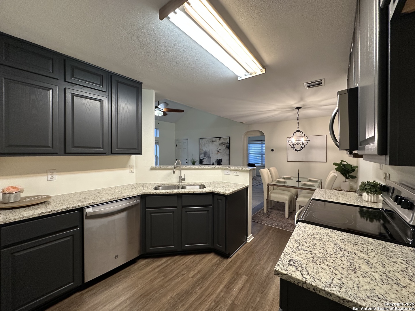 4012 Desert Circle San Antonio TX 78244