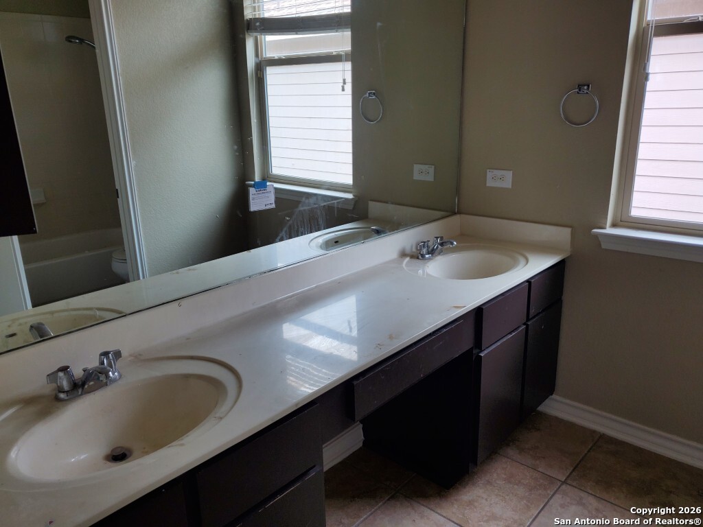 315 Chloe Heights San Antonio TX 78253