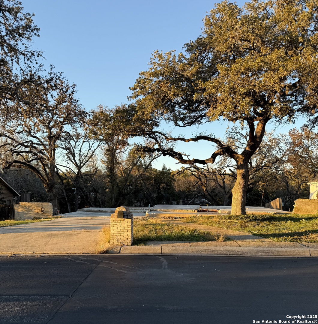 2803 Whisper Path Street San Antonio TX 78230