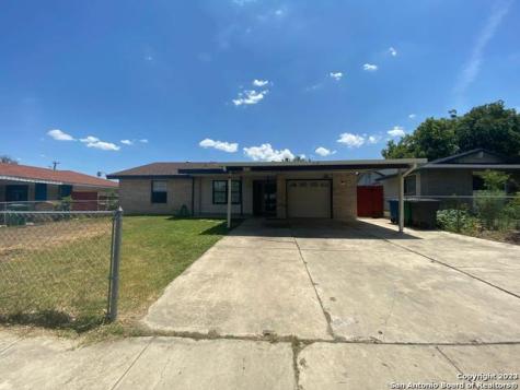 5170 Village Path San Antonio TX 78218