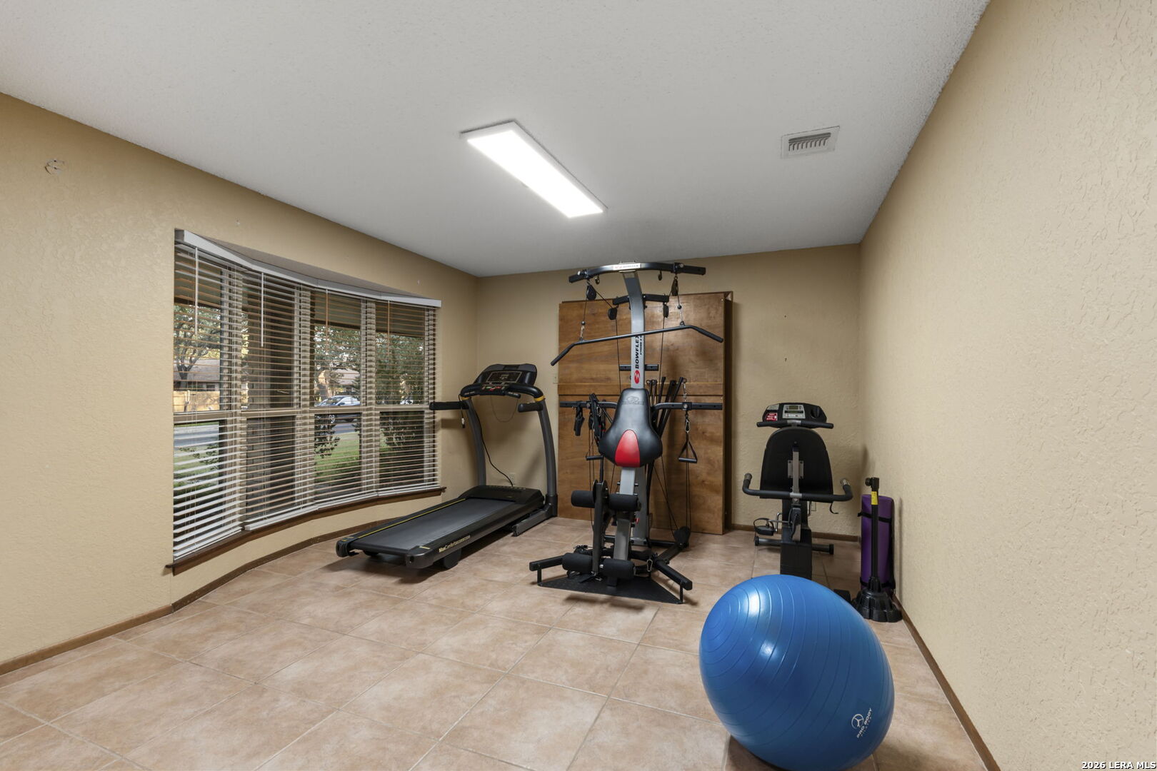 4227 Apple Tree Woods San Antonio TX 78249