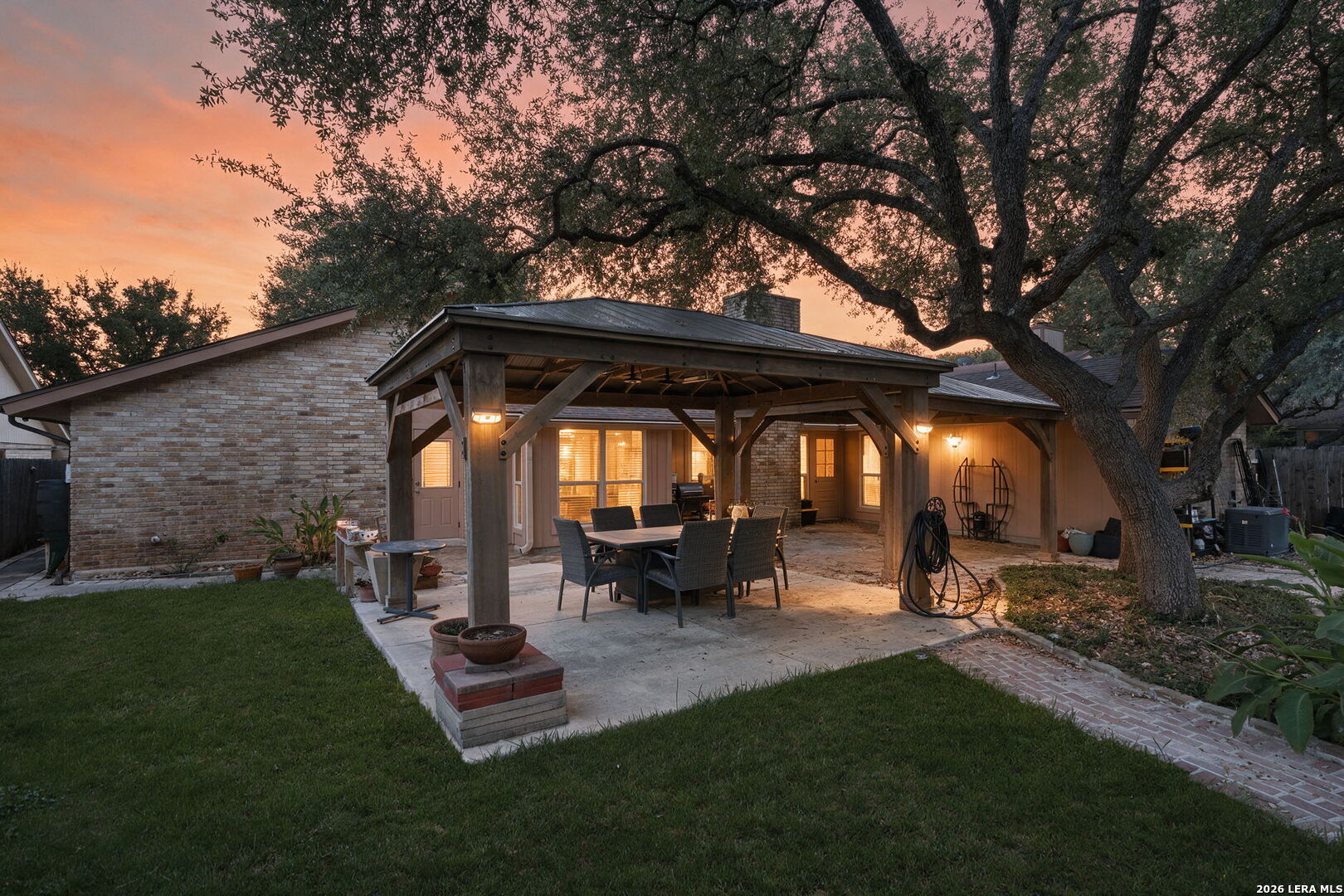 4227 Apple Tree Woods San Antonio TX 78249