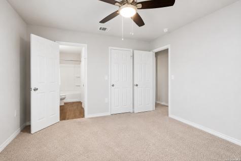 6610 Freedom Hills San Antonio TX 78242