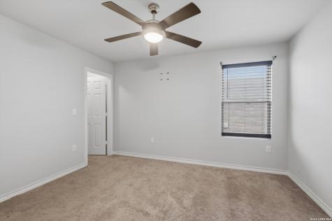 6610 Freedom Hills San Antonio TX 78242