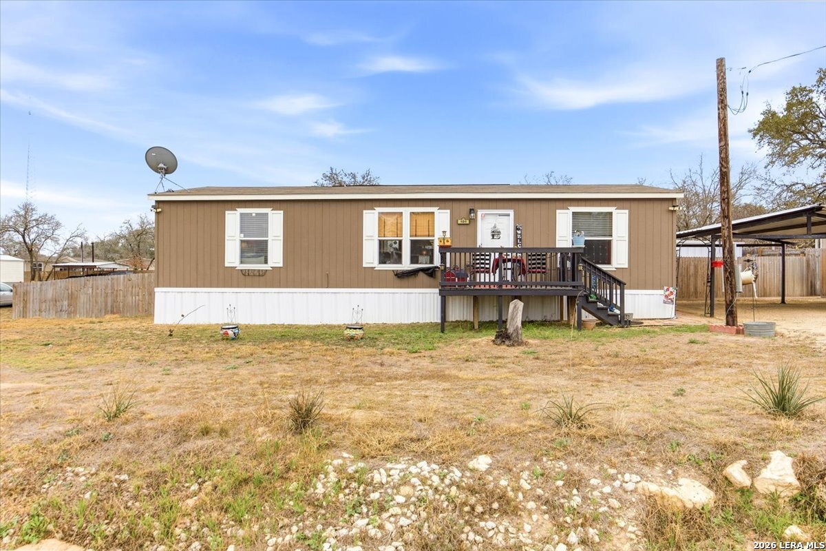 101 Rocky Ridge Poteet TX 78065