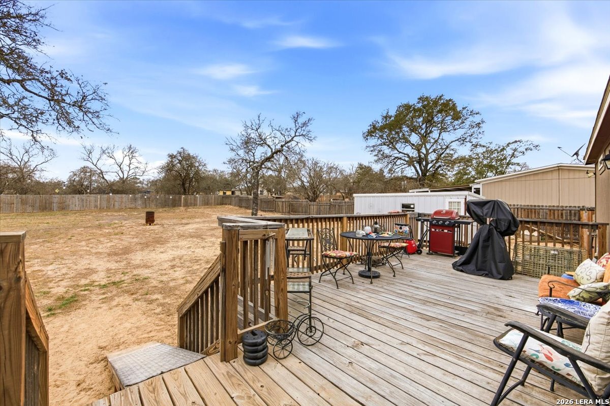 101 Rocky Ridge Poteet TX 78065