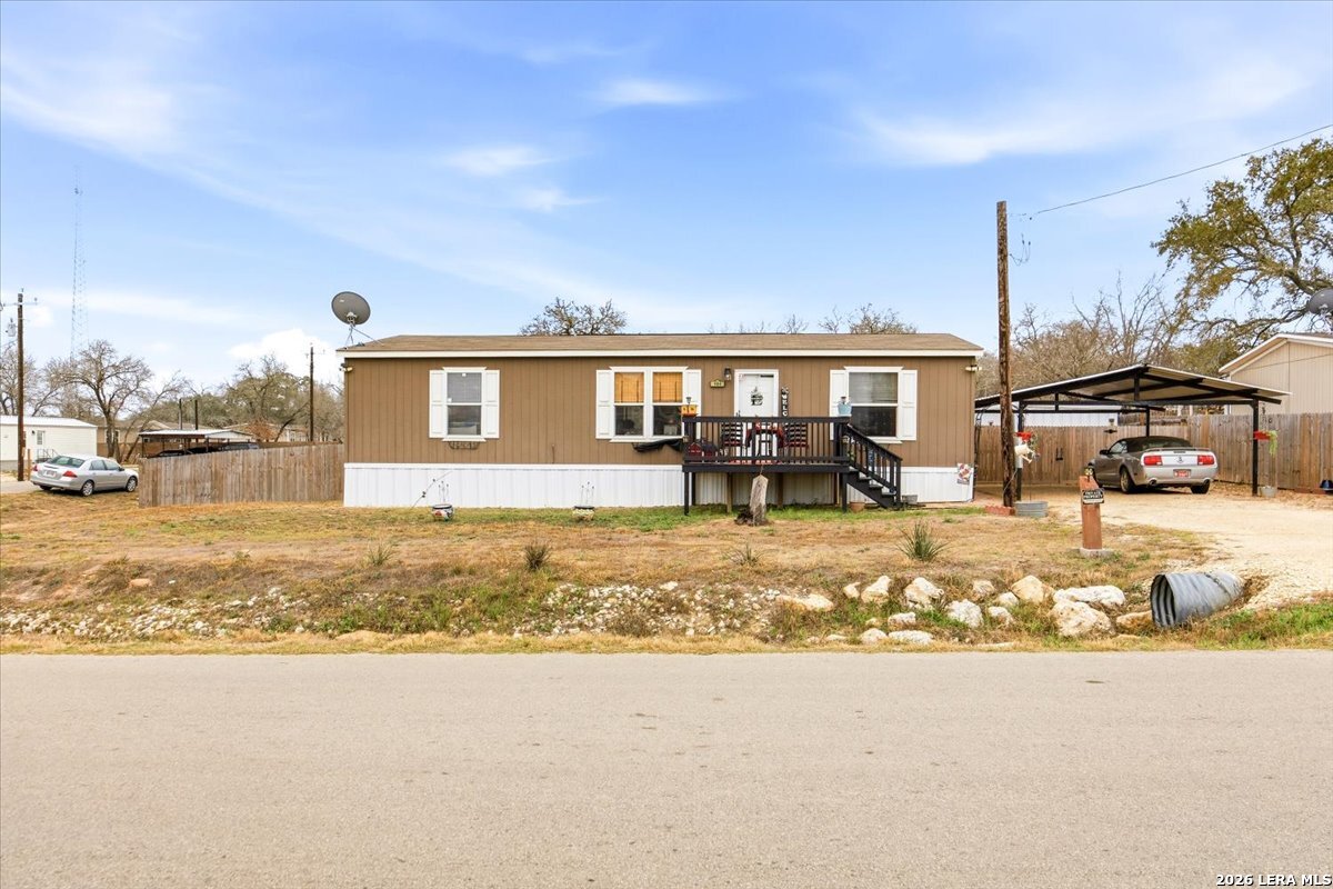 101 Rocky Ridge Poteet TX 78065