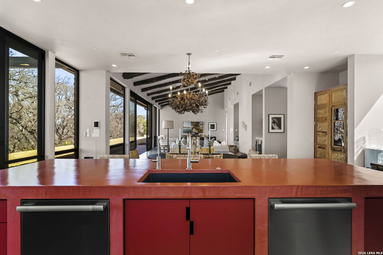 115 Seale Hill Comfort TX 78013
