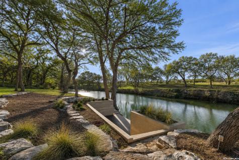 115 Seale Hill Comfort TX 78013