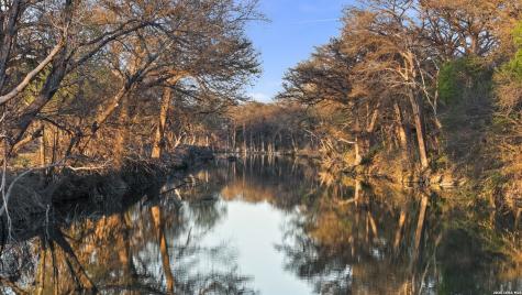 115 Seale Hill Comfort TX 78013