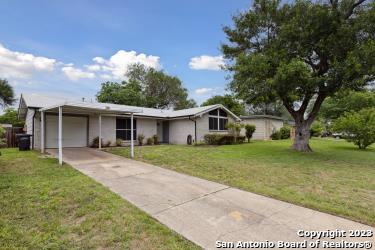 5115 Prince Valiant San Antonio TX 78218