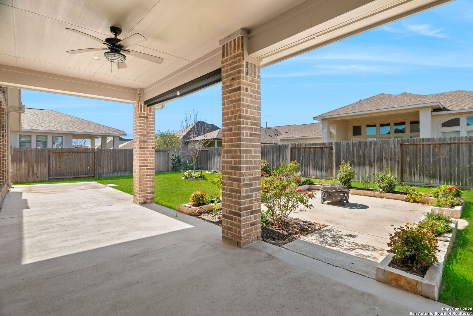 3136 Little Creek Path Seguin TX 78155