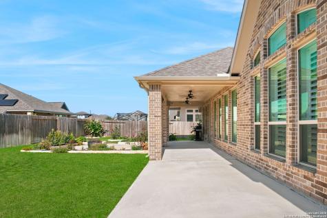 3136 Little Creek Path Seguin TX 78155