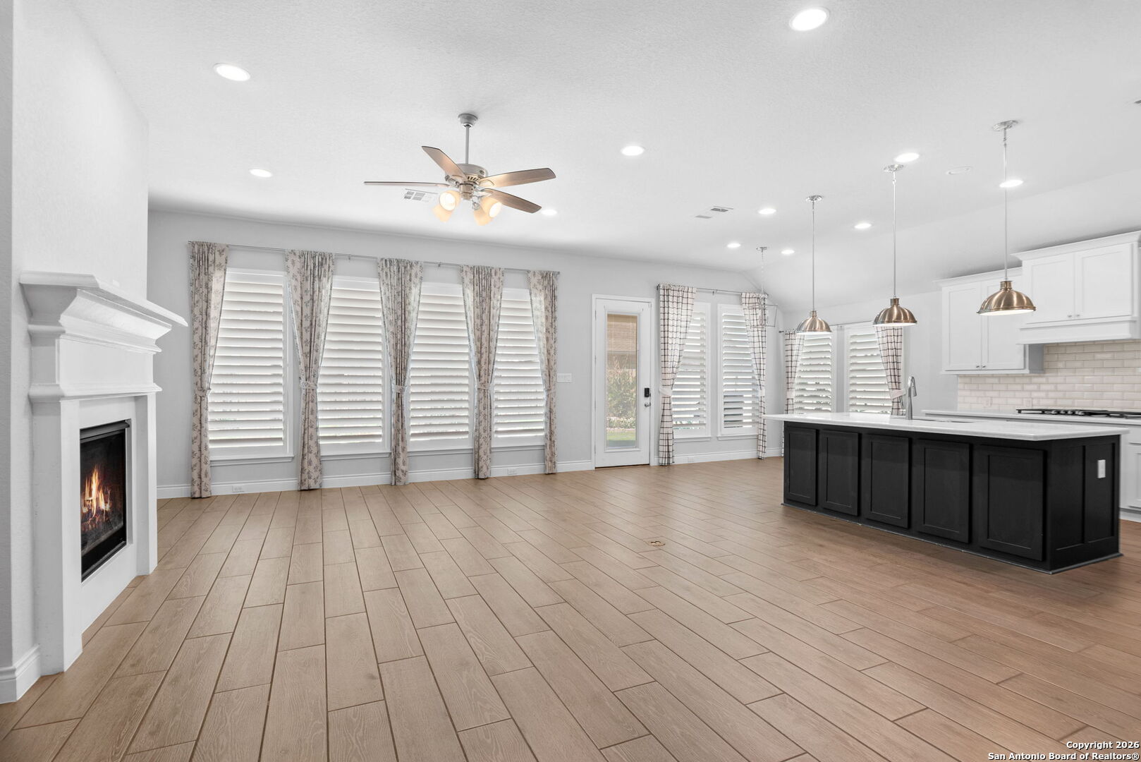 3136 Little Creek Path Seguin TX 78155