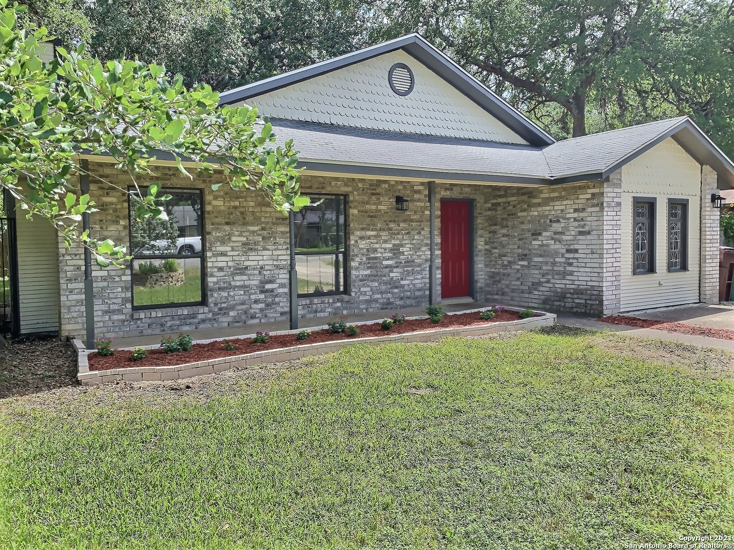265 Deer Creek Drive Boerne TX 78006