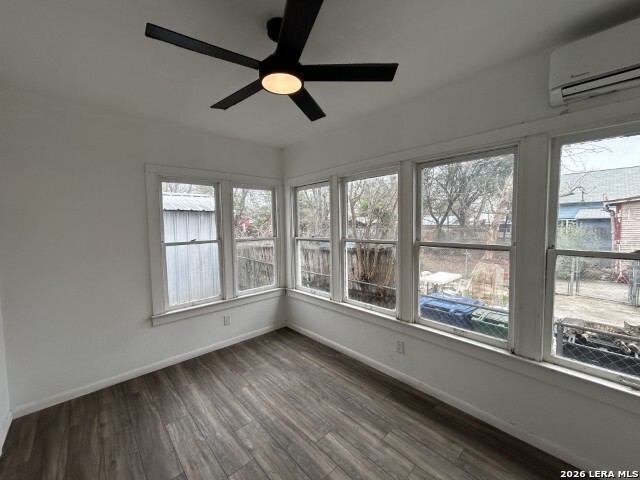 451 E Mitchell Street San Antonio TX 78210