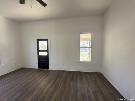 451 E Mitchell Street San Antonio TX 78210