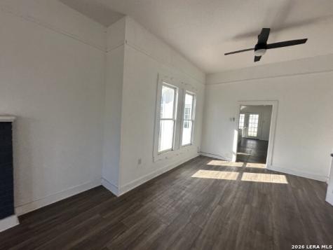 451 E Mitchell Street San Antonio TX 78210