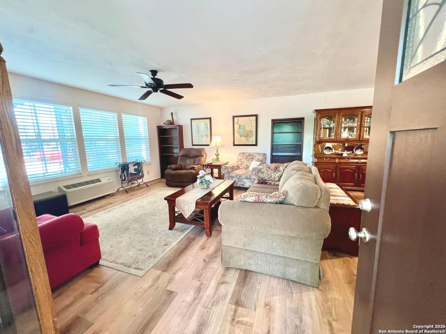 79 Live Oak Brackettville TX 78832