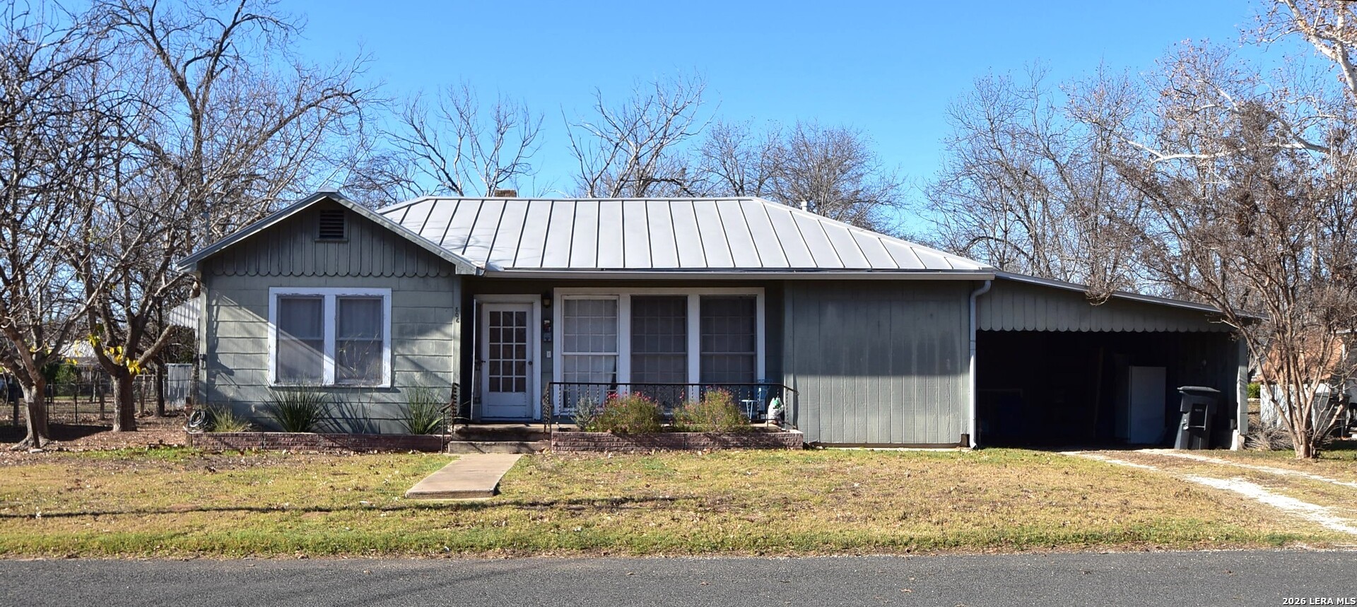 806 N Crockett Street Fredericksburg TX 78624