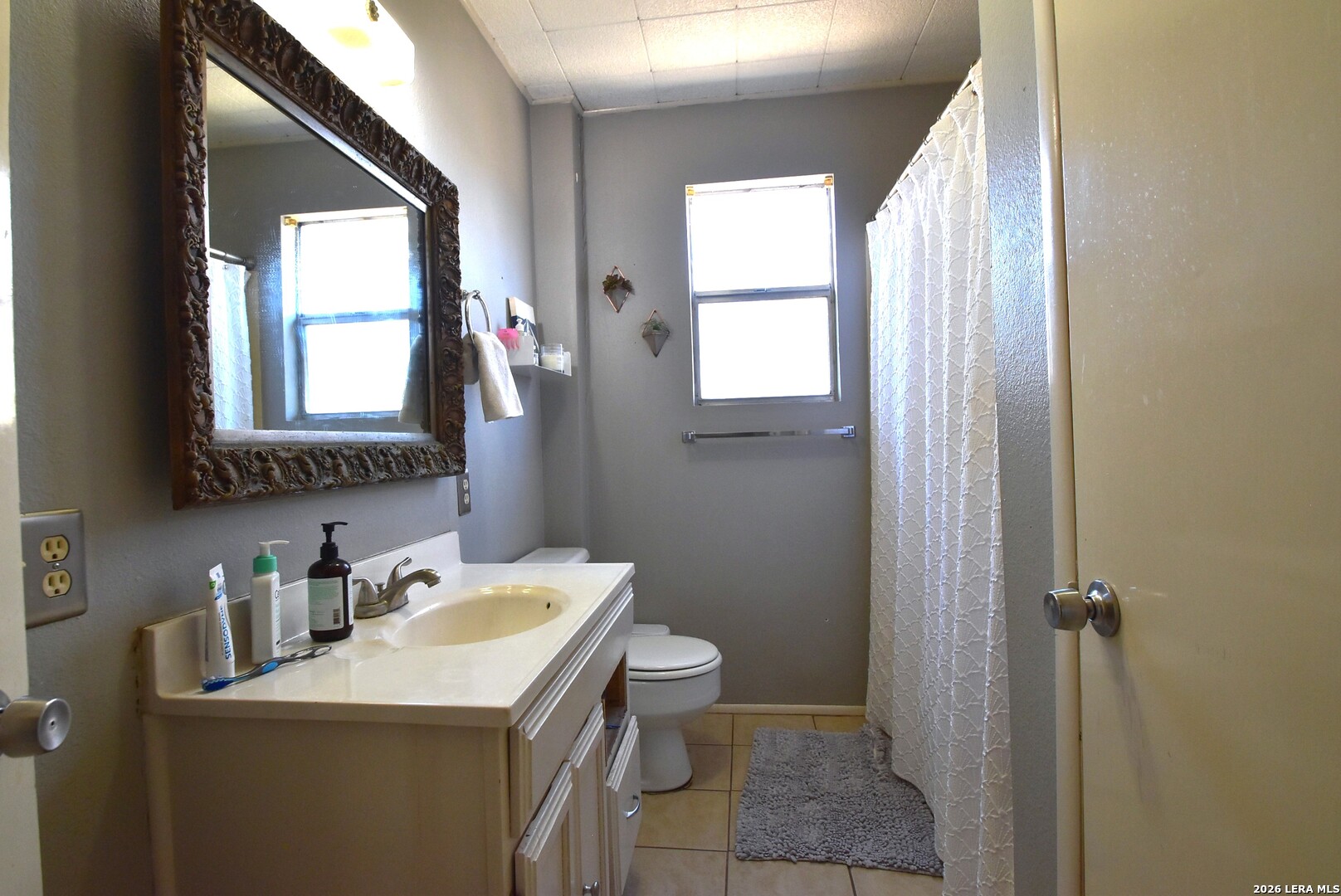 806 N Crockett Street Fredericksburg TX 78624