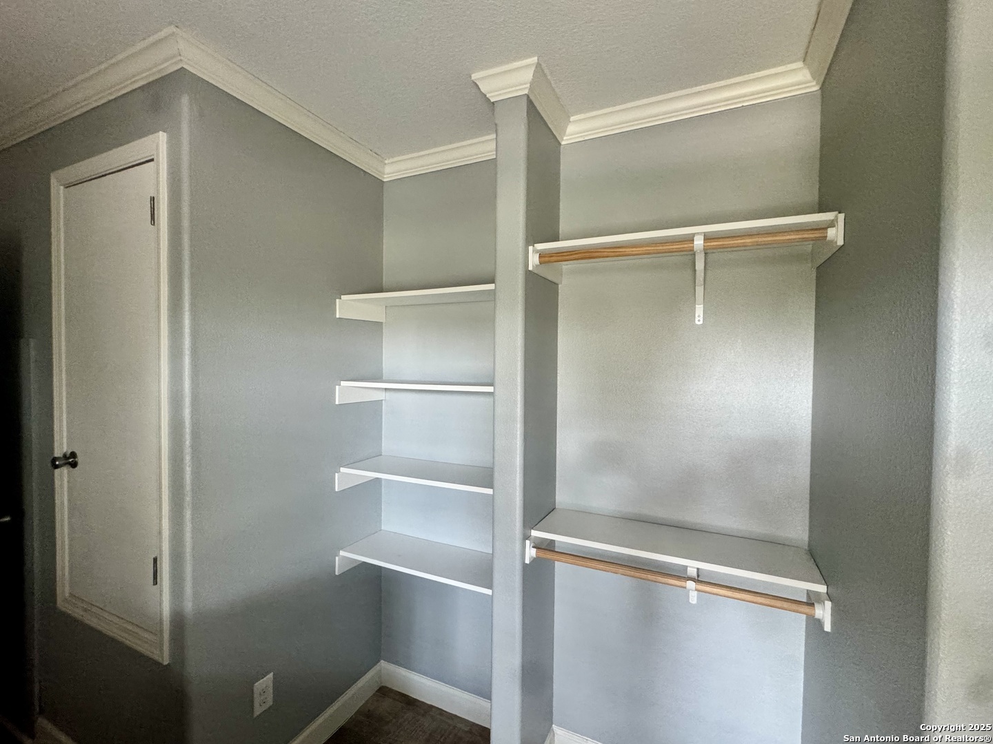 2422 Widgeon Corpus Christi TX 78410