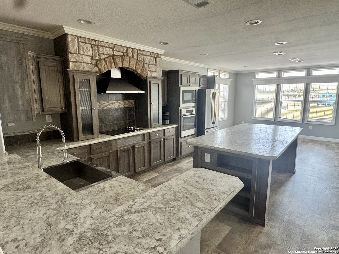 2422 Widgeon Corpus Christi TX 78410