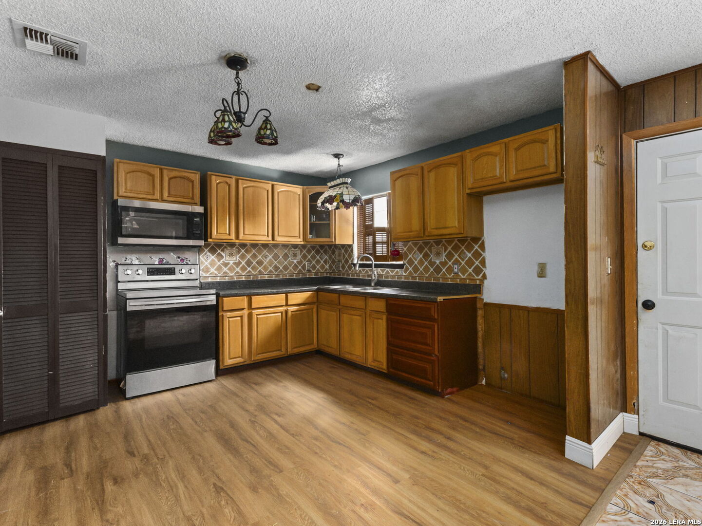 8012 Winsford San Antonio TX 78239