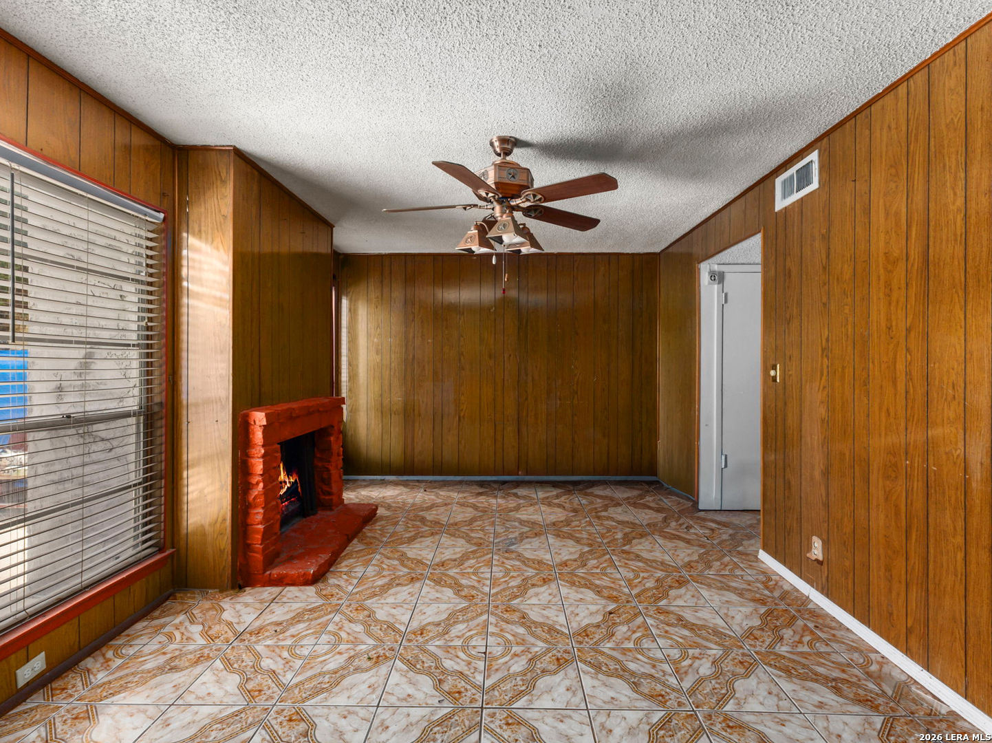 8012 Winsford San Antonio TX 78239