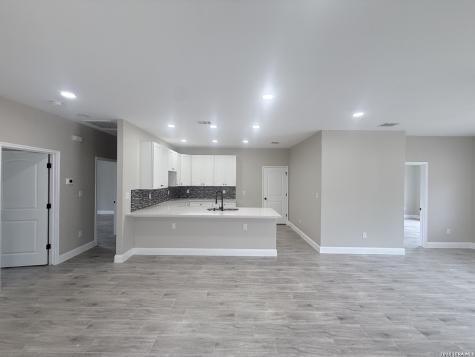 23190 Possum Trot San Antonio TX 78264