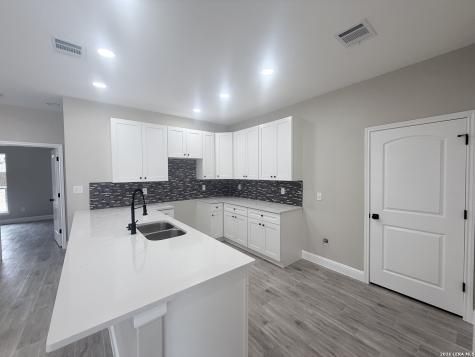23190 Possum Trot San Antonio TX 78264