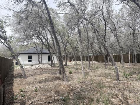 23190 Possum Trot San Antonio TX 78264