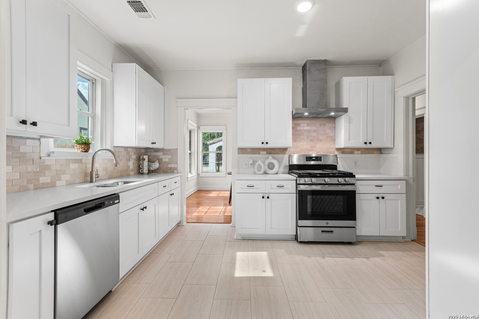 1822 W Magnolia San Antonio TX 78201