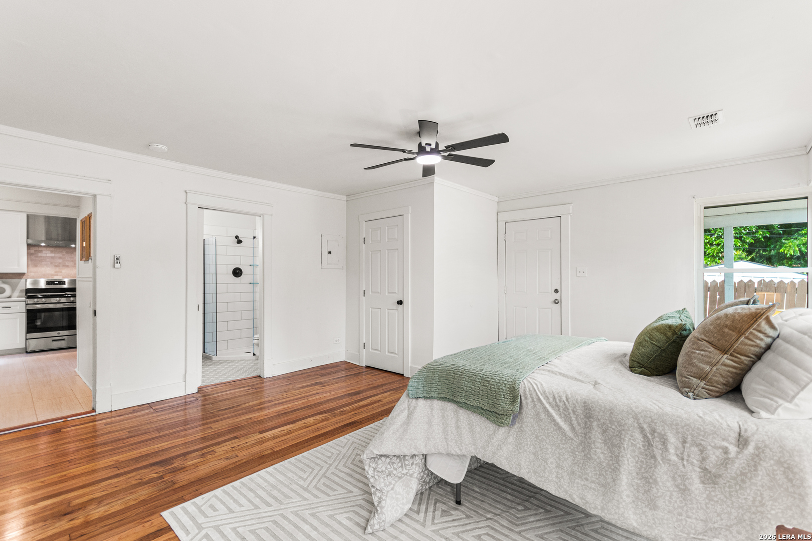 1822 W Magnolia San Antonio TX 78201